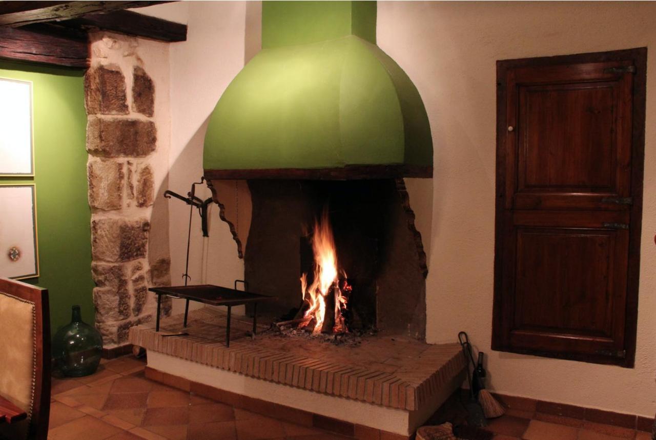 Casa Rumbet Horta de Sant Joan Esterno foto
